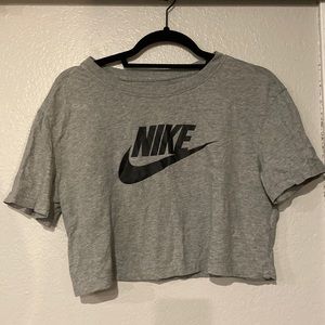 Nike Crop Top